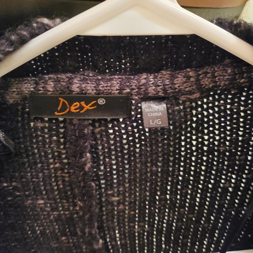 Dax sweater